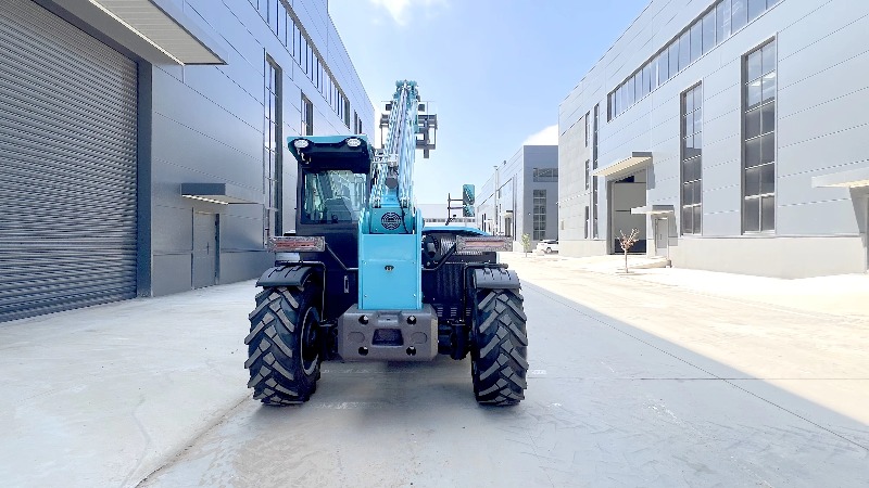 Telescopic Handler Boom - รถยกเทเลสโคปิค T3510 คุณภาพสูงแบบปรับแต่งได้ สำหรับพื้นที่ขรุขระ รับน้ำหนัก 3.5