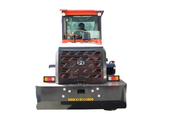 รถตักขับเคลื่อนสี่ล้อขายดีที่ส - Wheel Loader บทวิจารณ์และราคา